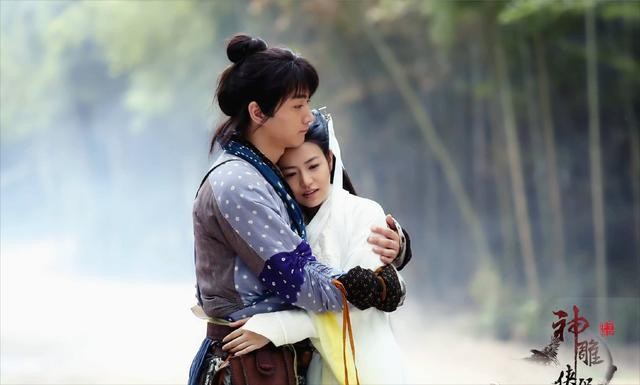 陈晓男左女右（9年后看陈晓赵丽颖两人的人生大不同）