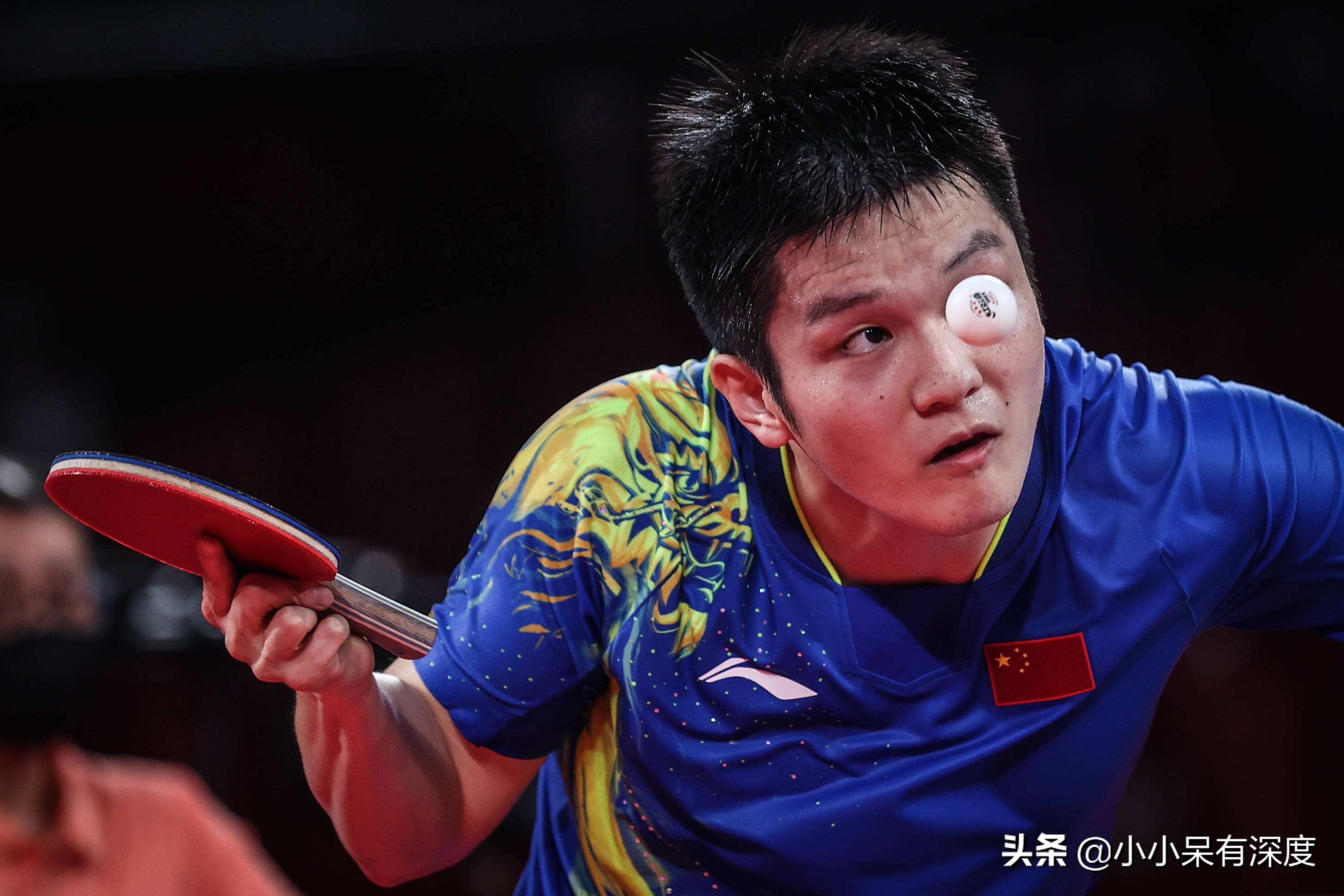 樊振东，天才型运动员，李子君宣布恋情后，为何他却登上热搜榜？