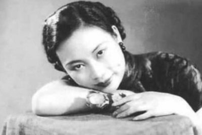 ​香江“四大金刚”之首，余美颜的《摩登情书》在民国家喻户晓