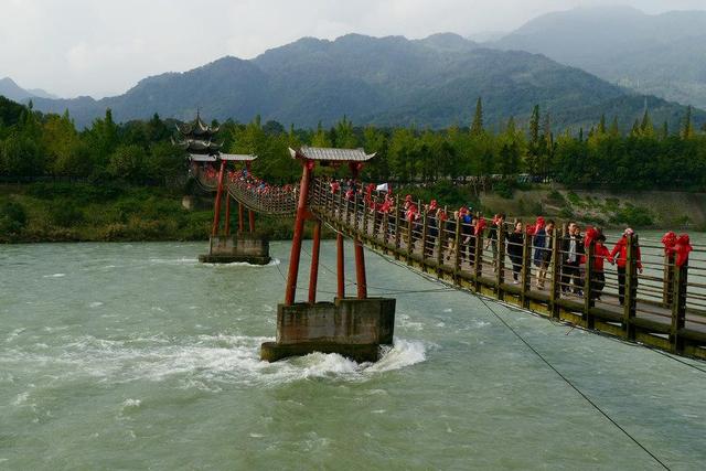 成都三日游最佳攻略（成都十大景点）(2)