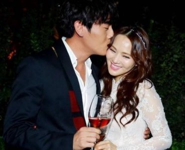 ​“飞鹰三姝”风光无限，伊能静的婚恋进化史，没我们想的那么简单