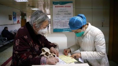 ​医保又出新政，个账的钱可以给爷爷奶奶用了