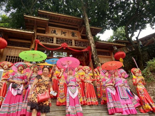 3、罗城刘三姐故里景区