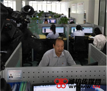 ​国土资源局局长徐润启接听“12345”热线有回音了