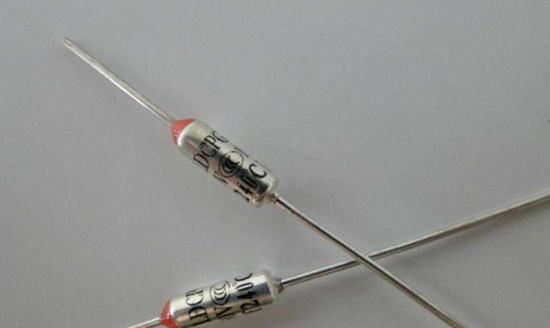 电饼铛下盘不加热怎么回事,电饼铛通电指示灯亮但上下铛都不加热,这是什么原因图5