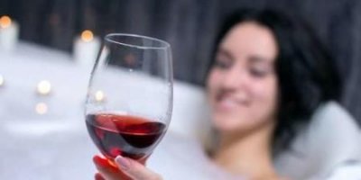 ​适合女人喝的红酒有哪些(适合女人的红酒品牌)