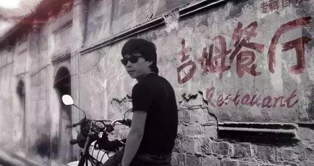 赵雷：唱给内心谁人无奈长大的孩子