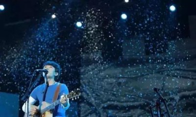 ​赵雷：唱给内心谁人无奈长大的孩子