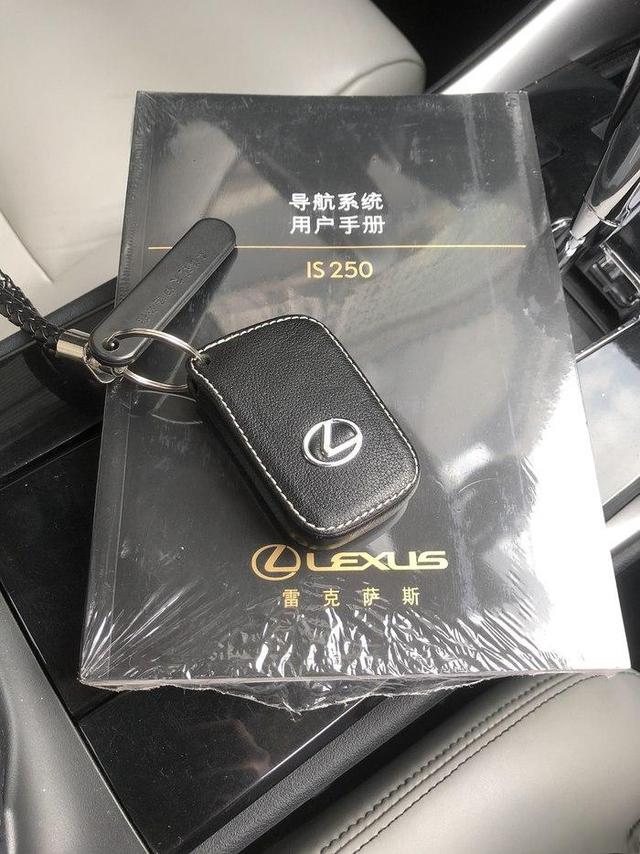 丰田经典作，最后的绝唱，末代雷克萨斯is250-