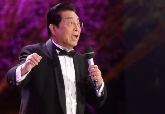 李天一到底是梦鸽和谁的孩子（梦鸽是我的挚爱）(10)