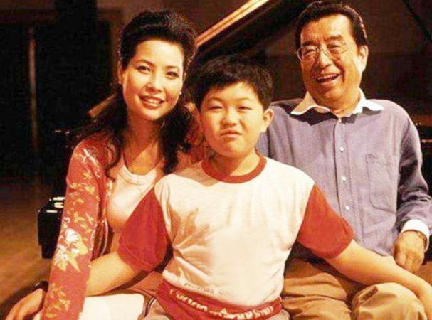 李天一到底是梦鸽和谁的孩子（梦鸽是我的挚爱）(21)