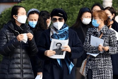 ​22年金铁霖追悼会：儿子哭成泪人，现任妻子与前妻李谷一皆未出席