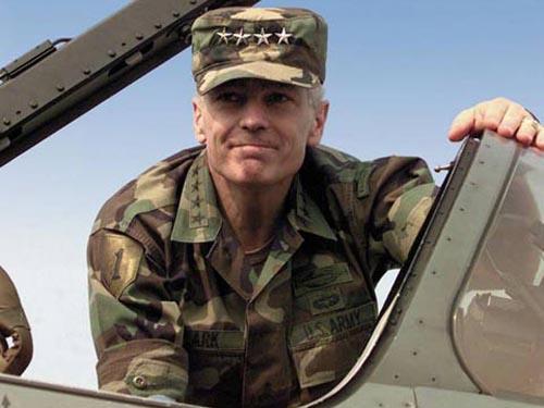 俄罗斯空降兵夺取飞机场（1999年俄空降兵科索沃机场与北约对决）(6)