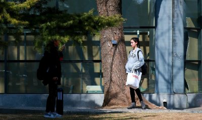 ​北电艺考第四试现场实拍，最后一轮艺考生颜值都不低啊