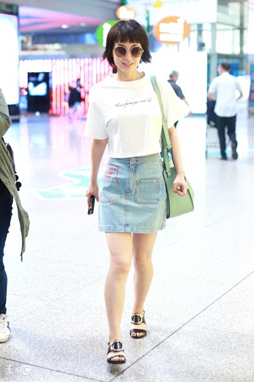 潘玮柏疑送吴昕爱心型项链，出镜率非常高，价格不菲引发猜想！