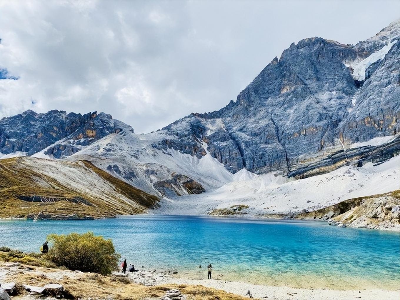 去成都玩5天大概需要多少钱(成都五天四晚旅游费用)