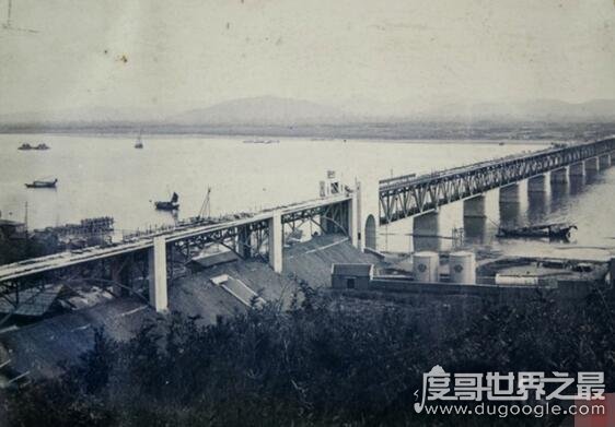 钱塘江大桥由谁主要设计(中国著名桥梁专家茅以升)(3)_