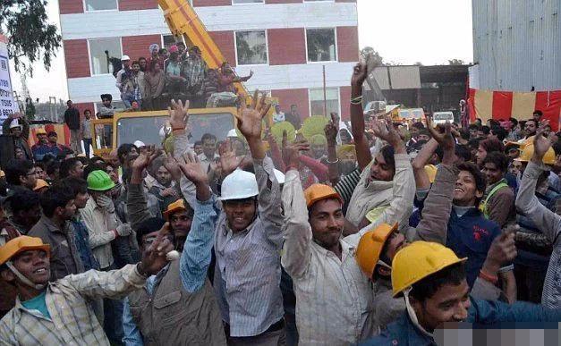 印度工人两天建好10层高楼，称质量过硬超越中国，却被无情打脸