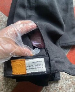 ​网购裤子，兜里却有使用过的 ... 女子直呼太恶心！