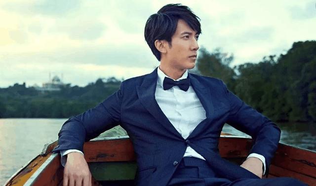 最受欢迎的10位泰国男明星（他是一个来自文莱的男星）(3)