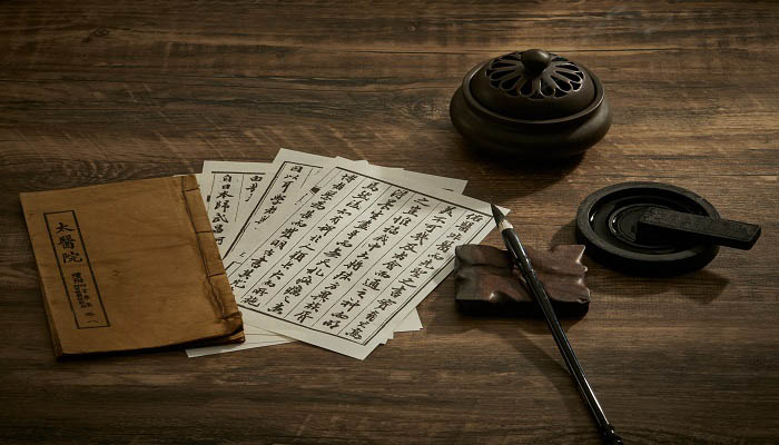 郑人买履的故事 郑人买履的概括