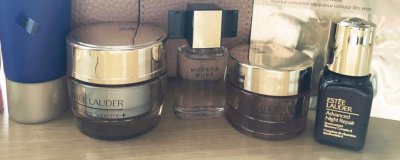 ​雅诗兰黛日期怎么看