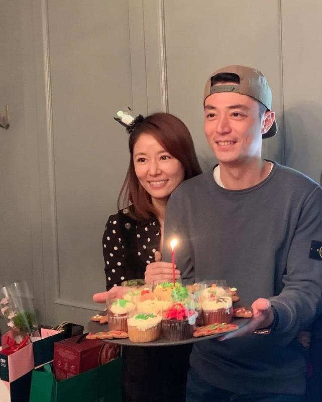 林心如和霍建华离了婚是真的吗（大V曝林心如霍建华已离婚）