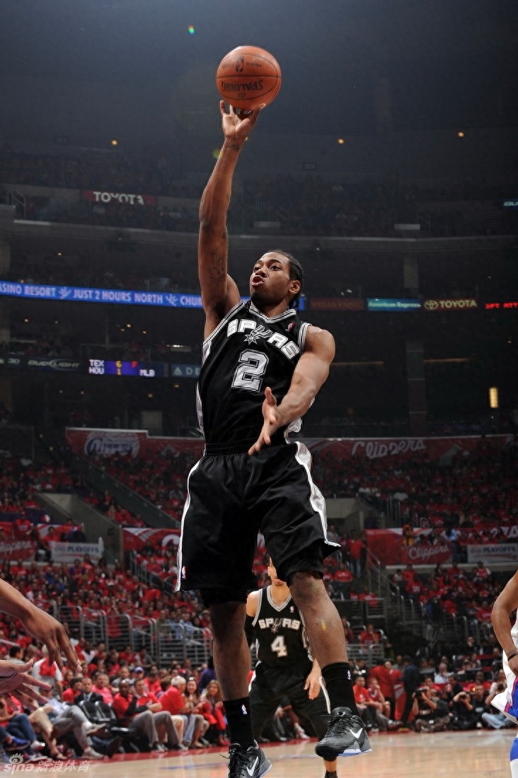 现役NBA十大锋卫摇摆人 詹卡杜垄断前三瓜哥滑落到第六