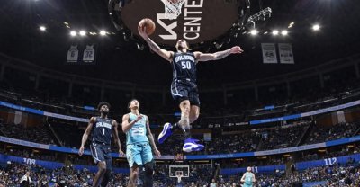 ​安东尼21+6米勒21+7 魔术主场大胜黄蜂