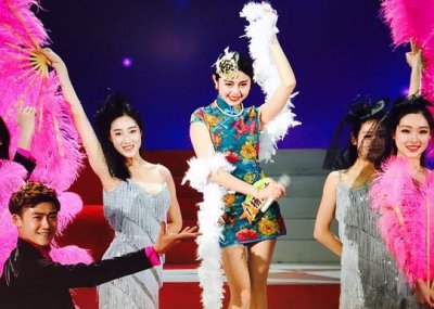 ​央视星光大道冠军歌手，华语乐坛原创音乐人杨大六，家乡辣子鸡节唱响《最美枣