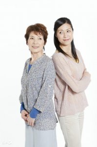 ​婆婆媳妇，究竟是一起住还是分开住好呢？优点缺点仔细给你分析！