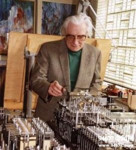 ​世界上第一台计算机，1946年诞生(20辆卡车那么重)