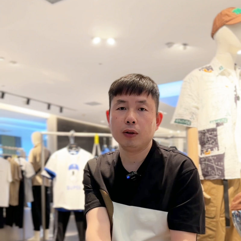 如何开家服装店(在商场开一家服装店流程是什么样的？)