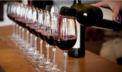 ​和葡萄酒有关的英文(葡萄酒英文怎么说)