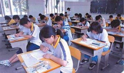 ​多省市中小学期中考试时间表出炉，学生该发愁了，你还剩几天复习