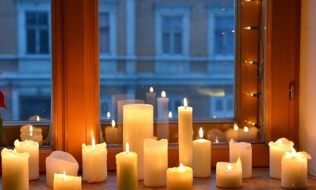 韩愈的老师称赞他很聪明你也一样聪明除了蜡烛你还能买什么东西把屋子装满