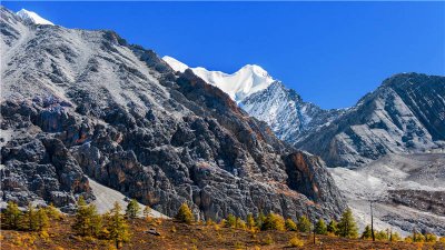 ​丽江市玉龙雪山海拔多少米 大理玉龙雪山海拔多少米
