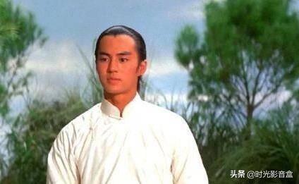 华语影坛一代动作巨星狄龙早期照片：年轻时候的龙哥真是潇洒气派