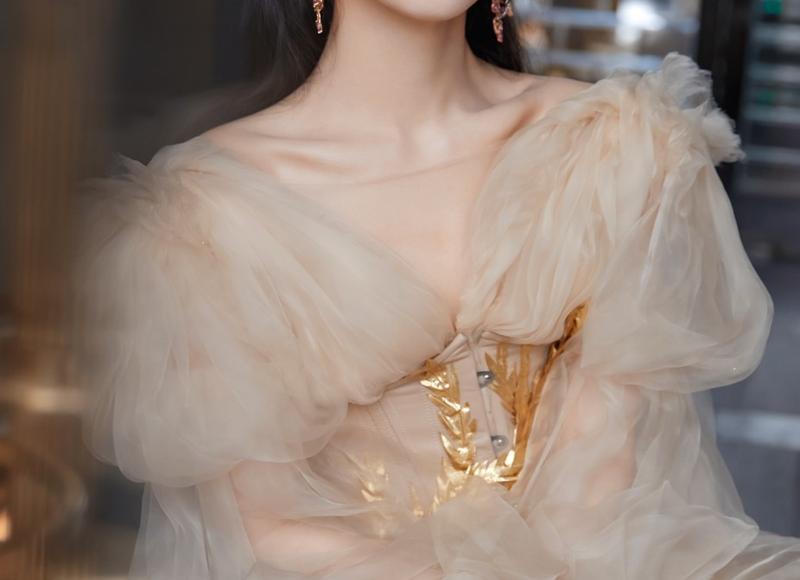 【水瓶座女生的反叛和乐观精神】