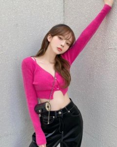 ​完美身材娇小脸蛋！理想型女友姜泰莉Taeri又甜又辣