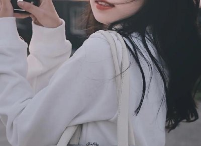 ​男生冷战期间换情头什么意思