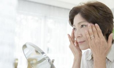 ​五十岁女人吃什么食物延缓衰老(女人抗衰老的食物)