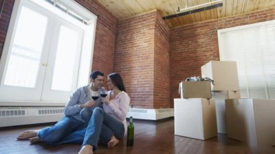 ​女朋友非要分手很坚决（女朋友一生气就说要分手）