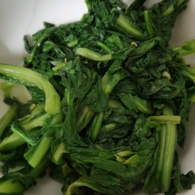 茼蒿菜家常做法（简单好吃家常版茼蒿炒鸡蛋）