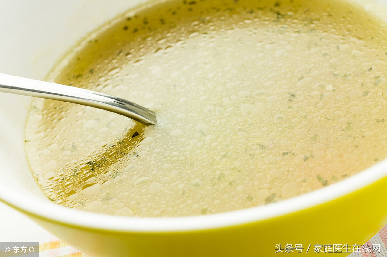 鸡精味精的区别是什么（味精和鸡精的差别讲解）