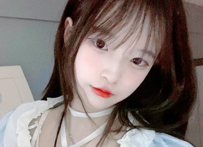 ​接吻时男生突然呼吸很急很猛怎么回事？