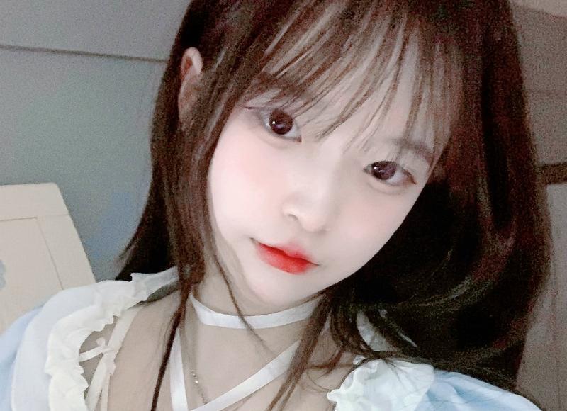 接吻时男生突然呼吸很急很猛怎么回事？