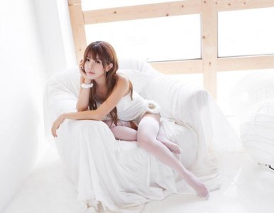 ​肤如凝脂，美如冠玉——许允美