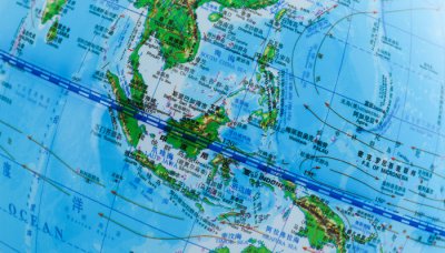 ​地球最长的纬线是什么线?