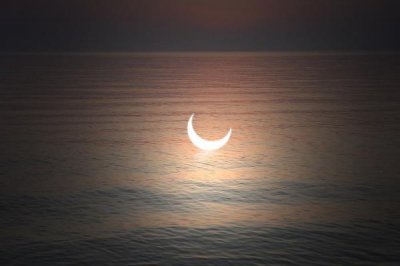 ​白月光是什么意思，白月光出自哪里